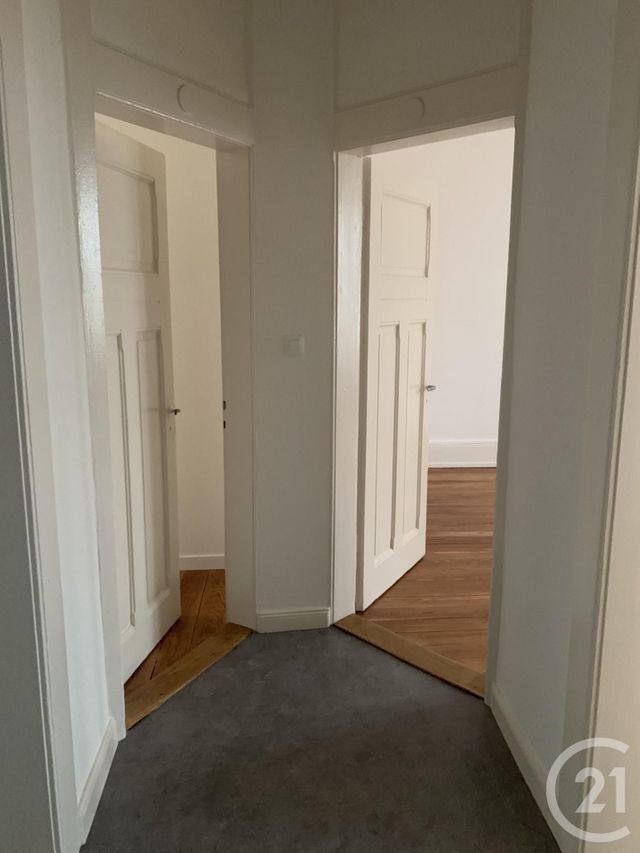 Appartement F2 &agrave; louer - 3 pi&egrave;ces - 59,11 m2 - Strasbourg - 67 - ALSACE