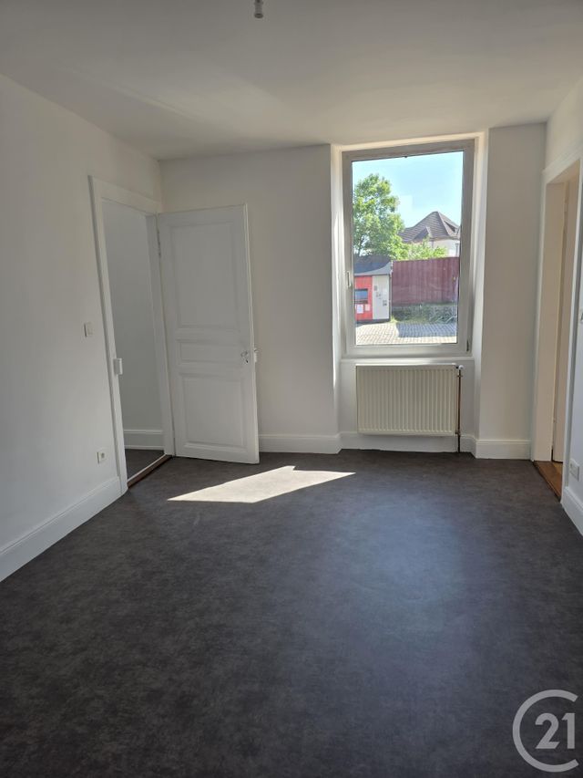 Appartement &agrave; louer - 4 pi&egrave;ces - 77,35 m2 - Mutzig - 67 - ALSACE