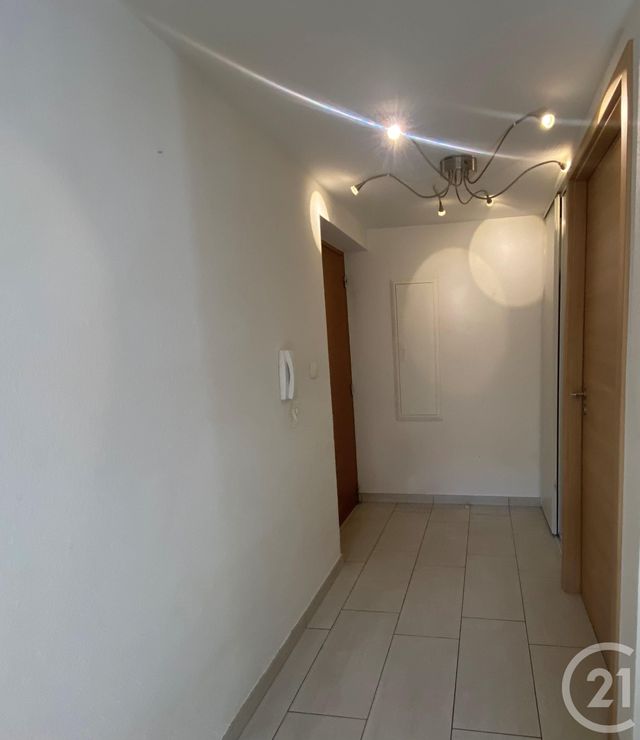 Appartement F3 &agrave; louer - 3 pi&egrave;ces - 65,60 m2 - Barr - 67 - ALSACE