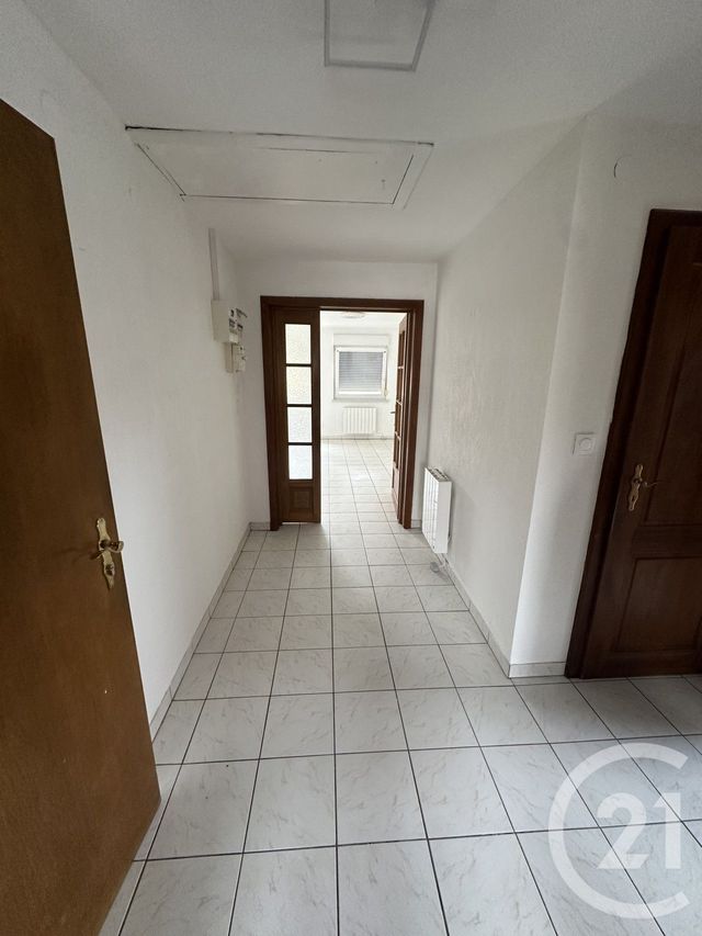 Appartement F3 &agrave; louer - 3 pi&egrave;ces - 65 m2 - Rosheim - 67 - ALSACE