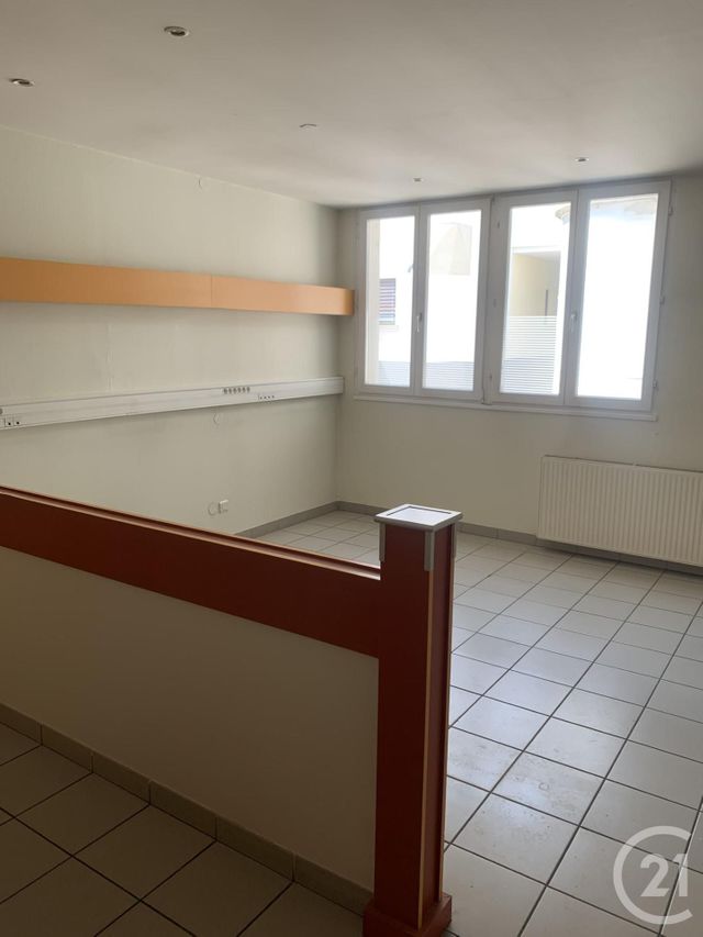 Local commercial à louer - 126.0 m2 - 67 - Bas-Rhin
