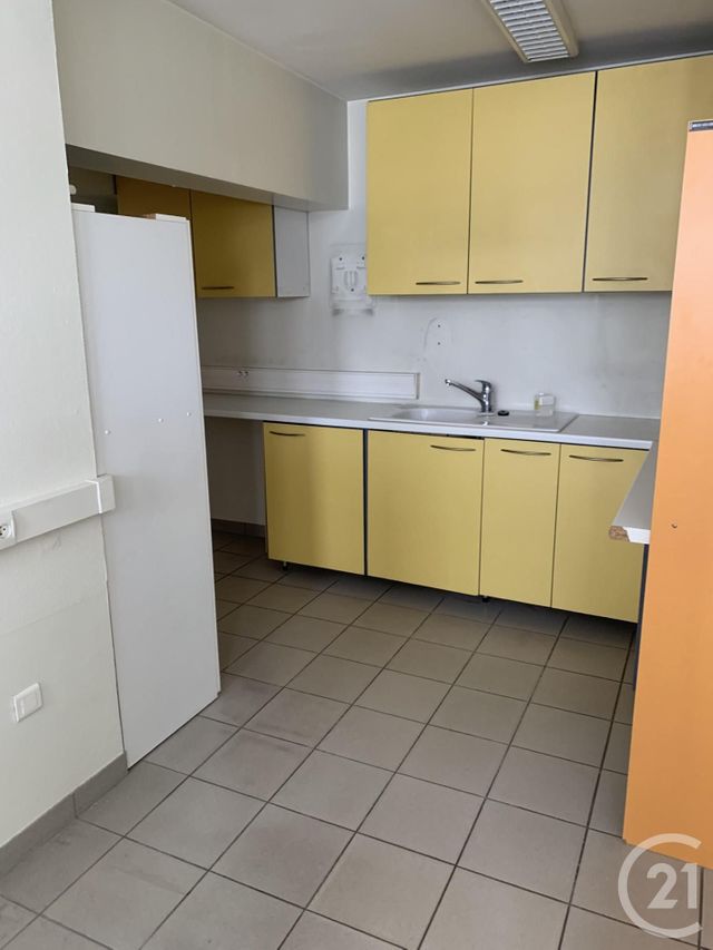 Local commercial à louer - 126.0 m2 - 67 - Bas-Rhin