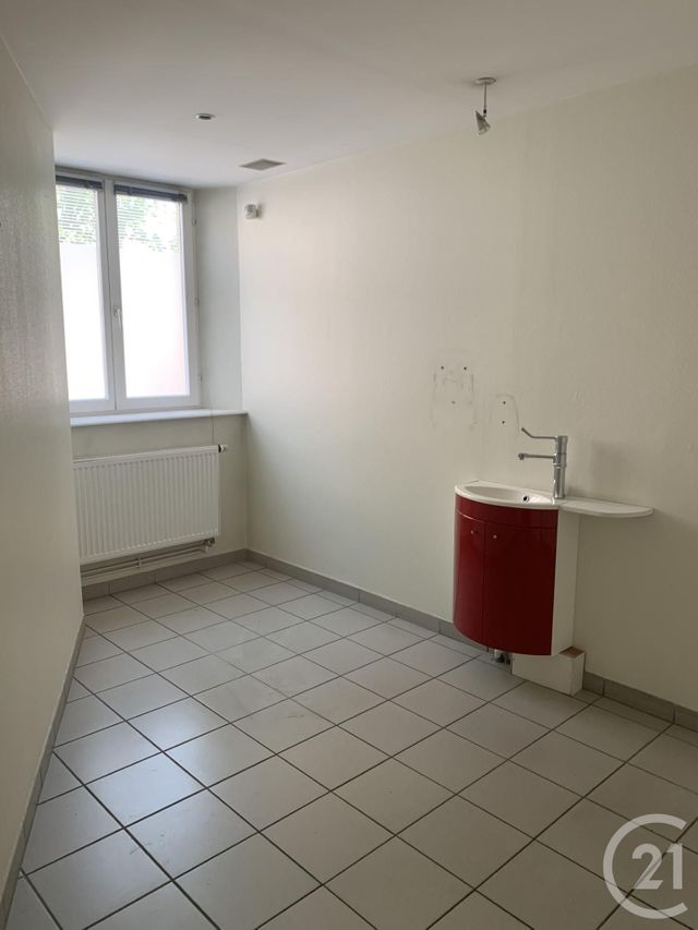 Local commercial à louer - 126.0 m2 - 67 - Bas-Rhin