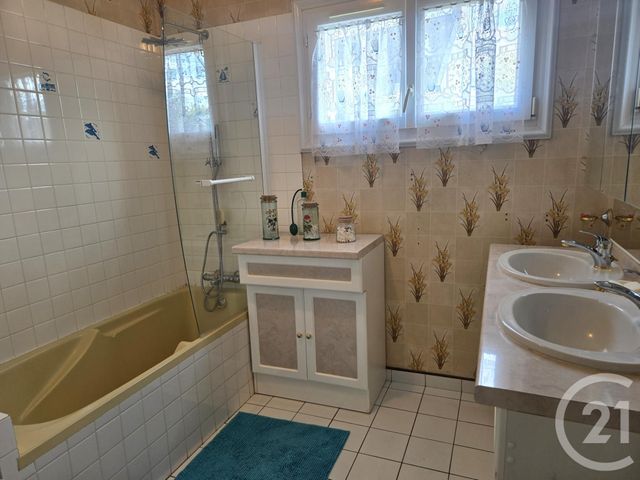 Maison &agrave; vendre - 7 pi&egrave;ces - 142 m2 - Muzillac - 56 - BRETAGNE