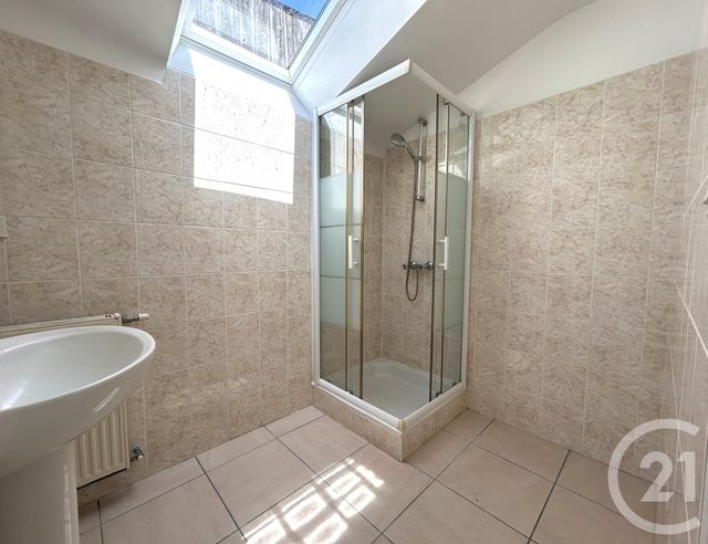 Maison &agrave; louer - 4 pi&egrave;ces - 86,81 m2 - Muzillac - 56 - BRETAGNE