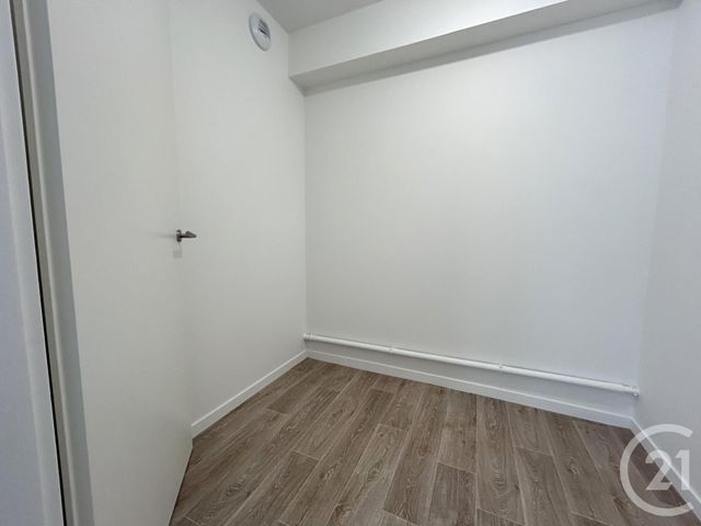 Appartement T3 &agrave; louer - 3 pi&egrave;ces - 62,93 m2 - Questembert - 56 - BRETAGNE