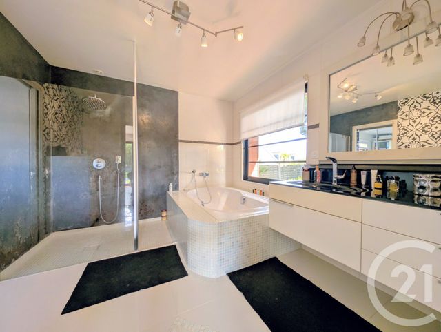 Maison &agrave; vendre - 6 pi&egrave;ces - 177,83 m2 - Muzillac - 56 - BRETAGNE