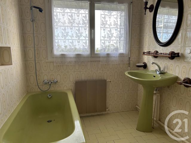 Maison &agrave; louer - 5 pi&egrave;ces - 118,66 m2 - Marzan - 56 - BRETAGNE