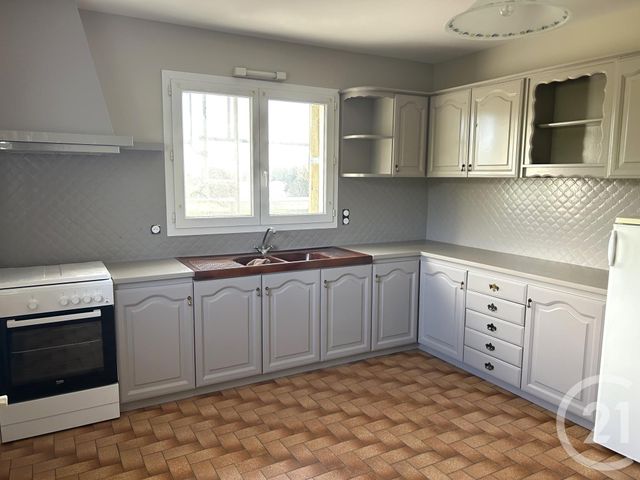 Maison &agrave; louer - 5 pi&egrave;ces - 118,66 m2 - Marzan - 56 - BRETAGNE
