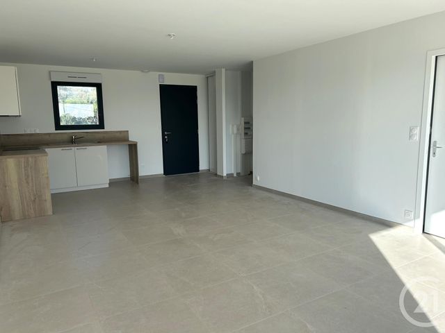 Maison &agrave; louer - 4 pi&egrave;ces - 73 m2 - Marzan - 56 - BRETAGNE