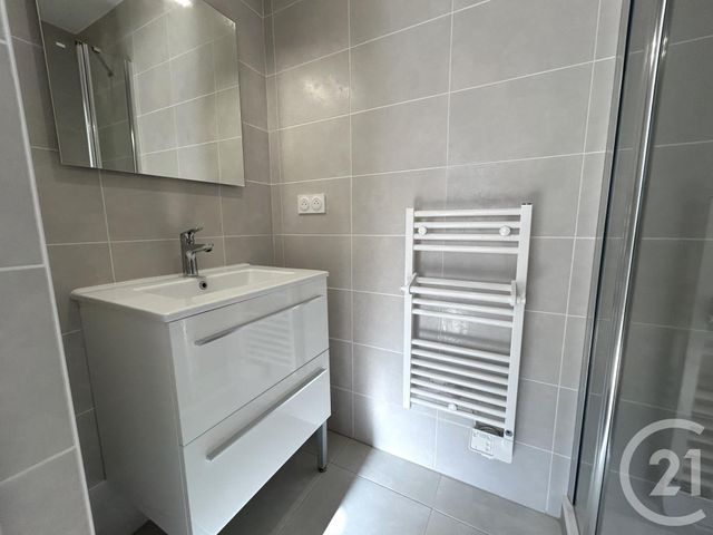 Maison &agrave; louer - 3 pi&egrave;ces - 51,46 m2 - Ambon - 56 - BRETAGNE