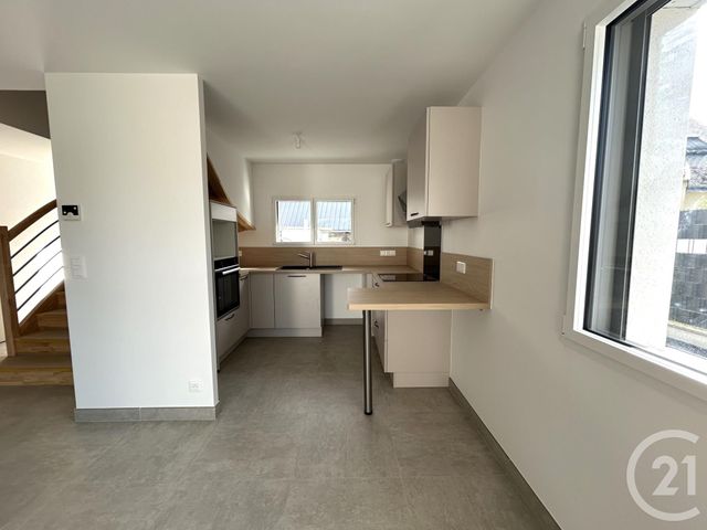 Maison &agrave; louer - 4 pi&egrave;ces - 105,68 m2 - Camoel - 56 - BRETAGNE