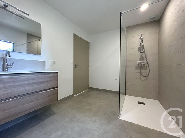 Maison &agrave; louer - 4 pi&egrave;ces - 105,68 m2 - Camoel - 56 - BRETAGNE