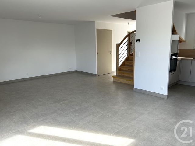 Maison &agrave; louer - 4 pi&egrave;ces - 105,68 m2 - Camoel - 56 - BRETAGNE