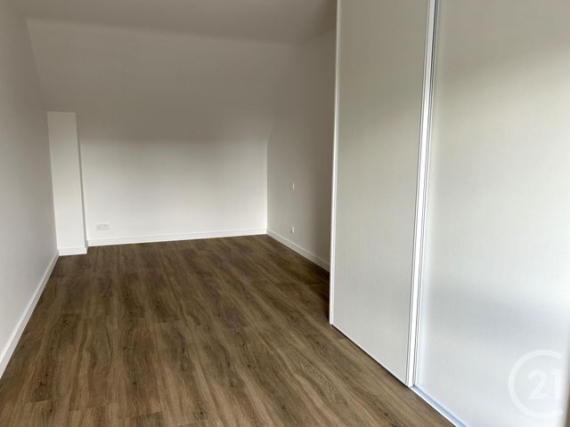 Maison &agrave; louer - 4 pi&egrave;ces - 105,68 m2 - Camoel - 56 - BRETAGNE