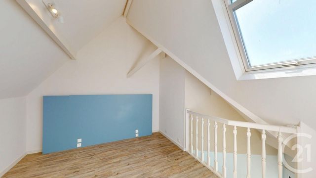 Appartement Duplex &agrave; louer - 3 pi&egrave;ces - 64,25 m2 - Le Croisic - 44 - PAYS-DE-LOIRE