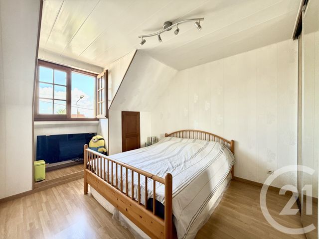 Maison à vendre - 6 pièces - 130 m2 - Claye Souilly - 77 - ILE-DE-FRANCE