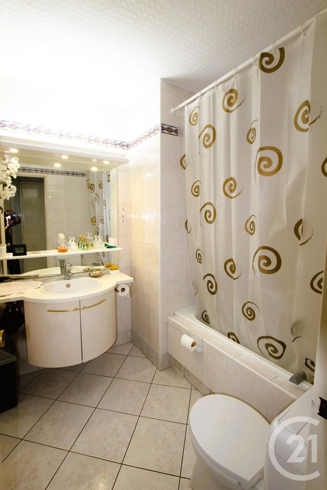 Maison à vendre - 7 pièces - 176 m2 - Claye Souilly - 77 - ILE-DE-FRANCE