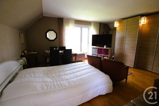 Maison à vendre - 7 pièces - 176 m2 - Claye Souilly - 77 - ILE-DE-FRANCE