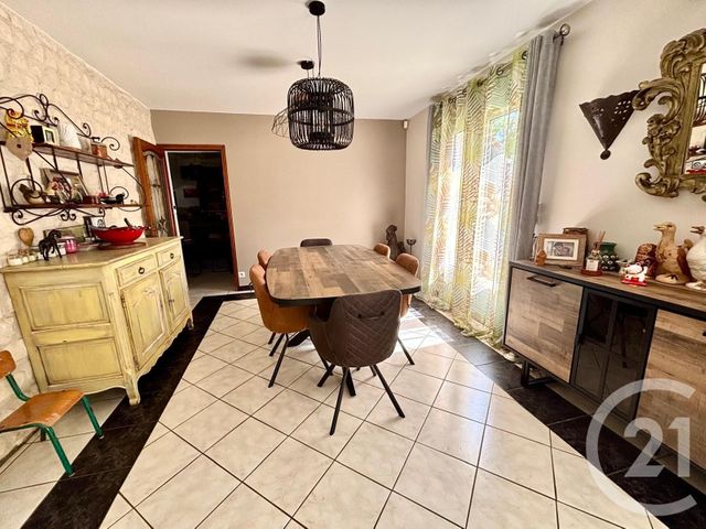 Maison à vendre - 6 pièces - 160 m2 - Claye Souilly - 77 - ILE-DE-FRANCE