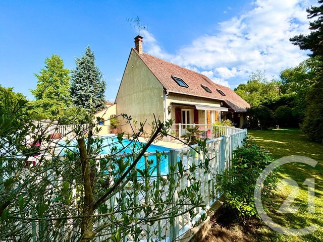 Maison à vendre - 6 pièces - 160 m2 - Claye Souilly - 77 - ILE-DE-FRANCE