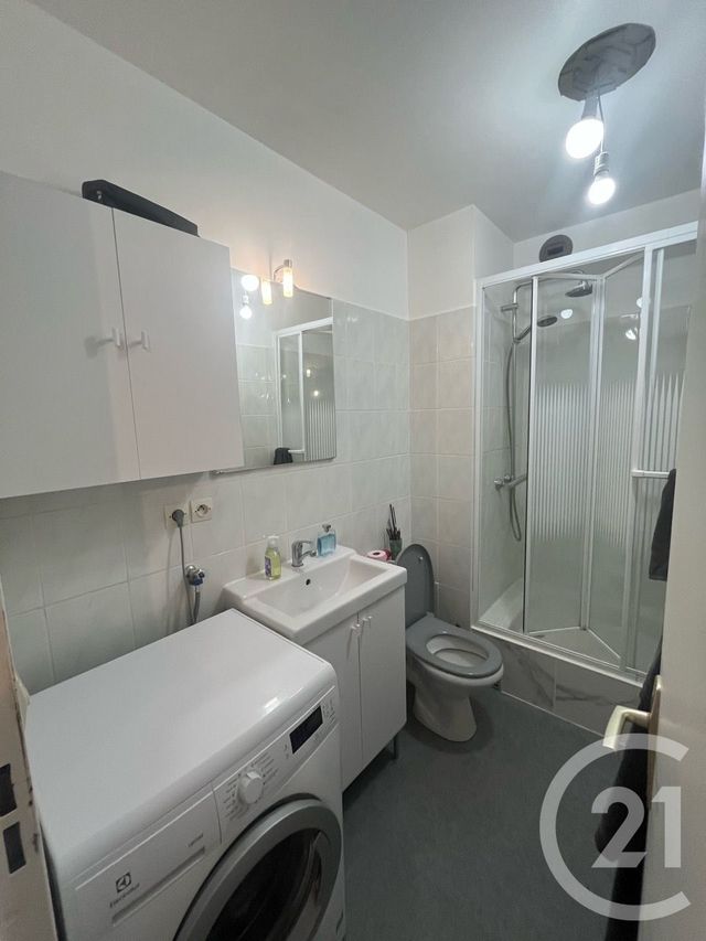 Appartement Studio à vendre - 1 pièce - 33 m2 - Claye Souilly - 77 - ILE-DE-FRANCE