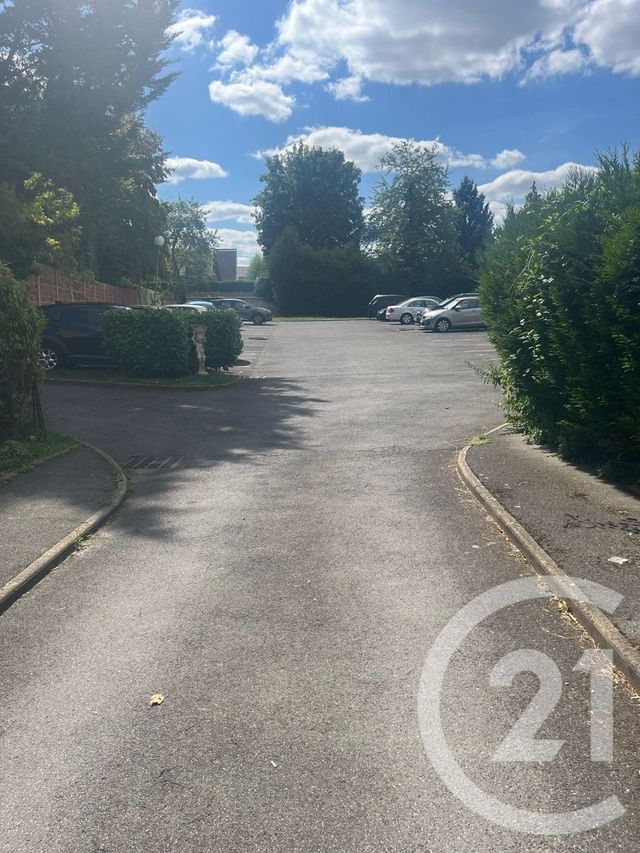 Appartement Studio à vendre - 1 pièce - 33 m2 - Claye Souilly - 77 - ILE-DE-FRANCE