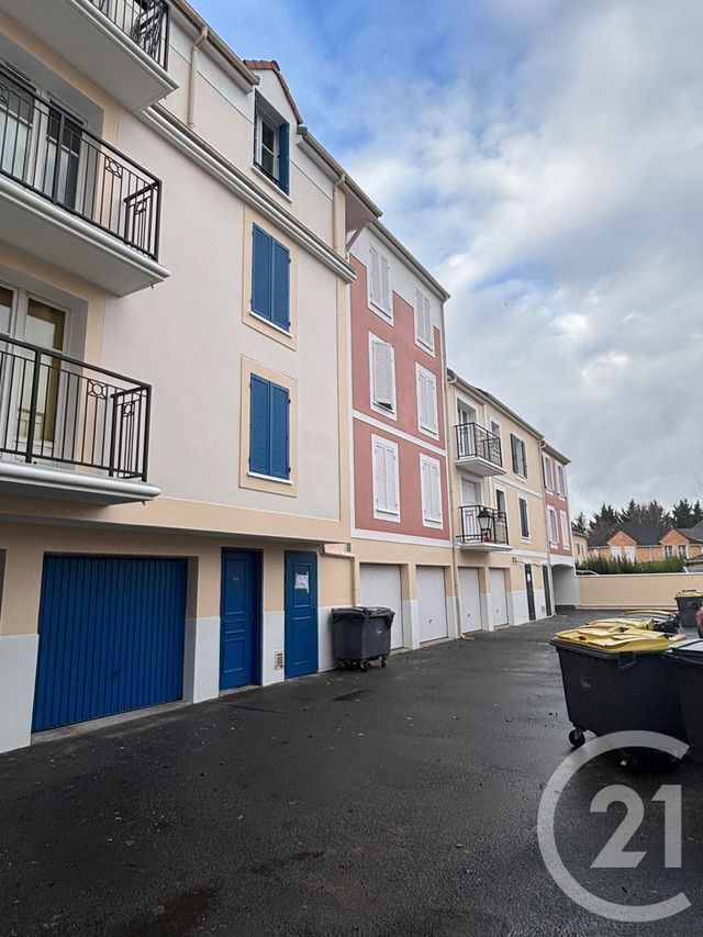Parking à louer - 12 m2 - Villeparisis - 77 - ILE-DE-FRANCE