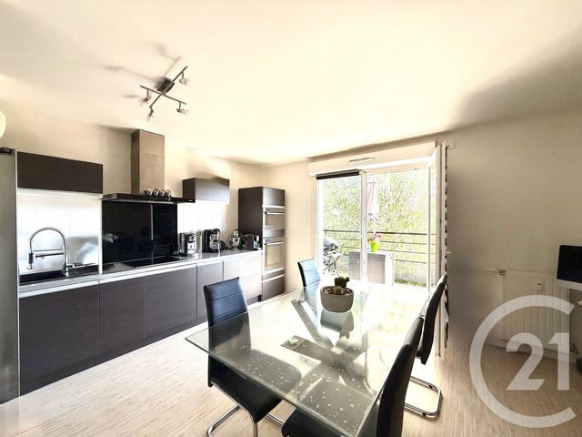 Appartement F4 à vendre - 4 pièces - 73 m2 - Claye Souilly - 77 - ILE-DE-FRANCE