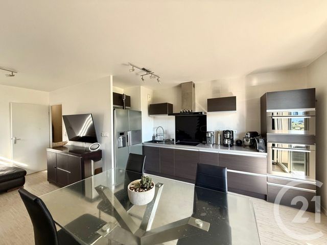 Appartement F4 à vendre - 4 pièces - 73 m2 - Claye Souilly - 77 - ILE-DE-FRANCE