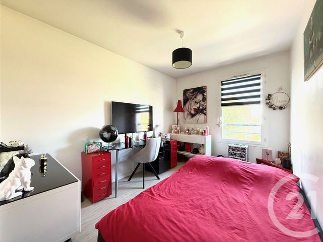 Appartement F4 à vendre - 4 pièces - 73 m2 - Claye Souilly - 77 - ILE-DE-FRANCE