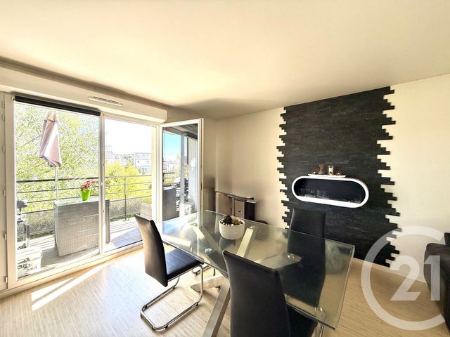 Appartement F4 à vendre - 4 pièces - 73 m2 - Claye Souilly - 77 - ILE-DE-FRANCE