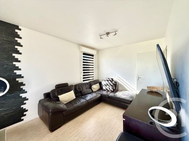 Appartement F4 à vendre - 4 pièces - 73 m2 - Claye Souilly - 77 - ILE-DE-FRANCE