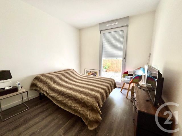 Appartement F4 à vendre - 4 pièces - 81 m2 - Claye Souilly - 77 - ILE-DE-FRANCE