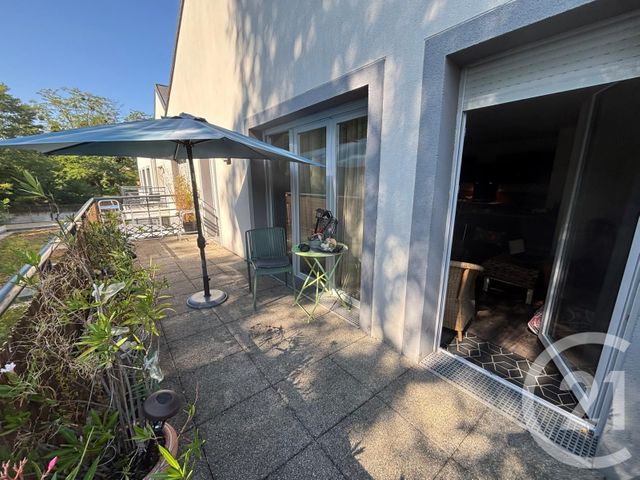 Appartement F4 à vendre - 4 pièces - 81 m2 - Claye Souilly - 77 - ILE-DE-FRANCE