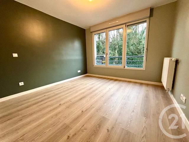 Appartement F4 &agrave; vendre - 4 pi&egrave;ces - 86,35 m2 - Claye Souilly - 77 - ILE-DE-FRANCE