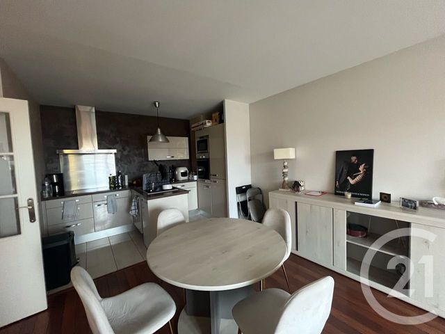 Appartement F3 à vendre - 3 pièces - 66,77 m2 - Claye Souilly - 77 - ILE-DE-FRANCE