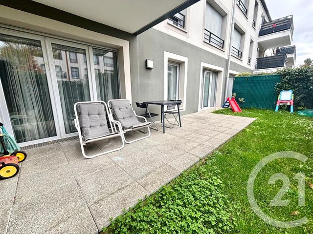 Appartement F3 à vendre - 3 pièces - 60,77 m2 - Claye Souilly - 77 - ILE-DE-FRANCE