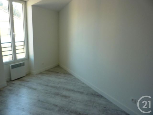 Appartement F2 &agrave; louer - 2 pi&egrave;ces - 31,36 m2 - Mitry Mory - 77 - ILE-DE-FRANCE