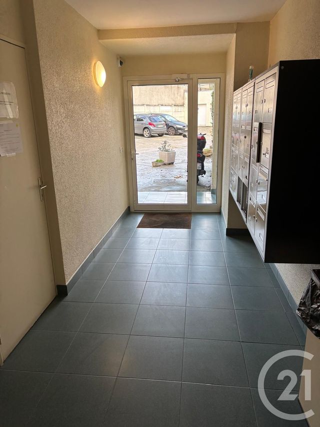 Appartement F1 &agrave; vendre - 1 pi&egrave;ce - 25,71 m2 - Claye Souilly - 77 - ILE-DE-FRANCE