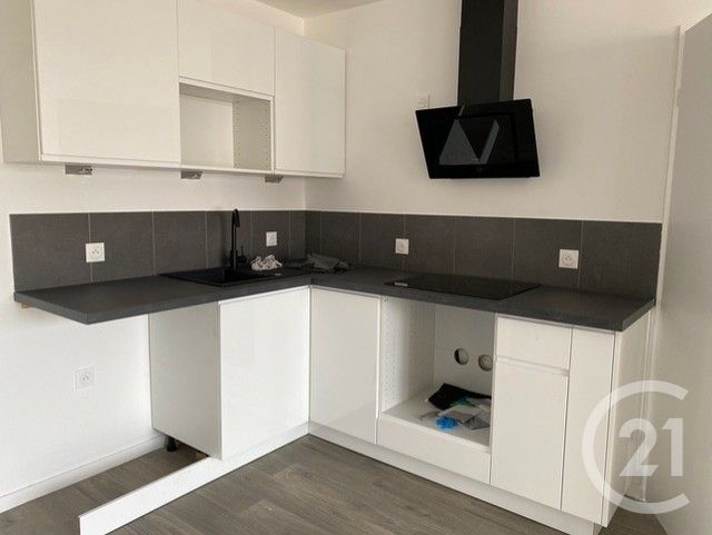 Appartement F2 &agrave; louer - 2 pi&egrave;ces - 40,88 m2 - Messy - 77 - ILE-DE-FRANCE