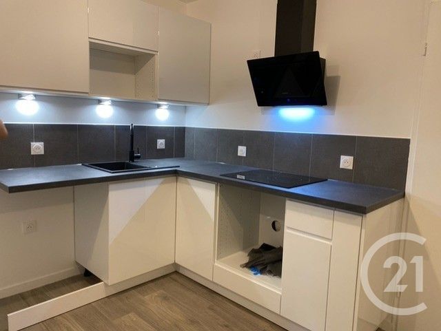 Appartement F2 &agrave; louer - 2 pi&egrave;ces - 40,88 m2 - Messy - 77 - ILE-DE-FRANCE