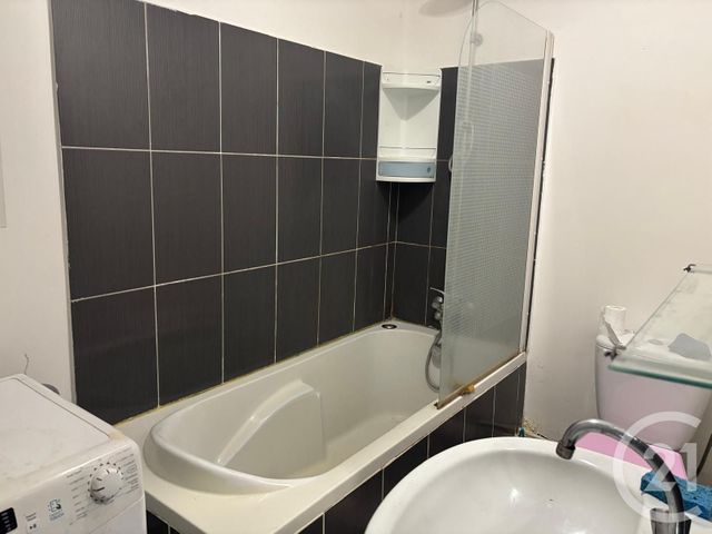 Appartement F3 &agrave; louer - 2 pi&egrave;ces - 58,28 m2 - Trilbardou - 77 - ILE-DE-FRANCE