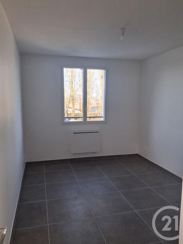 Appartement F2 &agrave; louer - 2 pi&egrave;ces - 47,17 m2 - Fublaines - 77 - ILE-DE-FRANCE