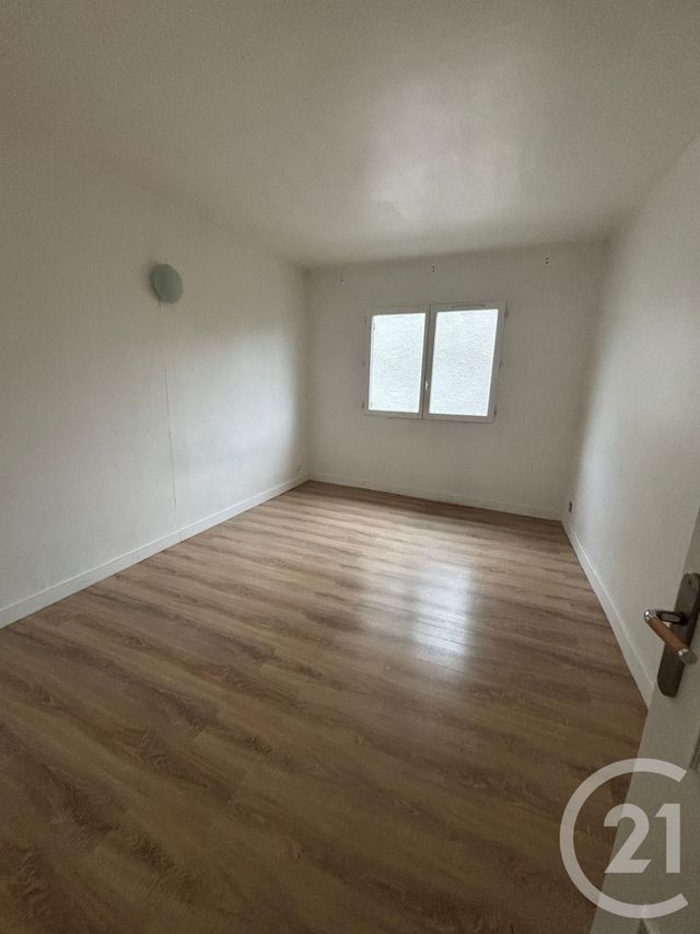 Appartement F2 &agrave; louer - 2 pi&egrave;ces - 41,69 m2 - Claye Souilly - 77 - ILE-DE-FRANCE
