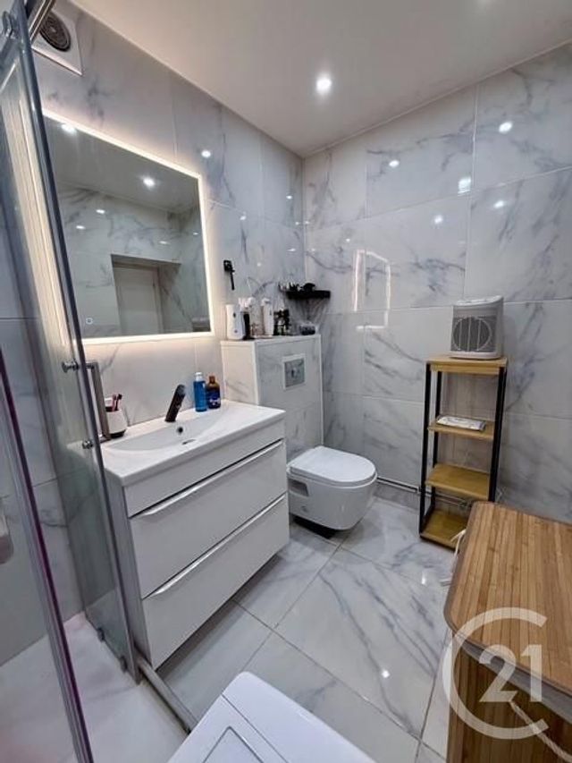 Appartement Studio &agrave; louer - 1 pi&egrave;ce - 25,28 m2 - Claye Souilly - 77 - ILE-DE-FRANCE