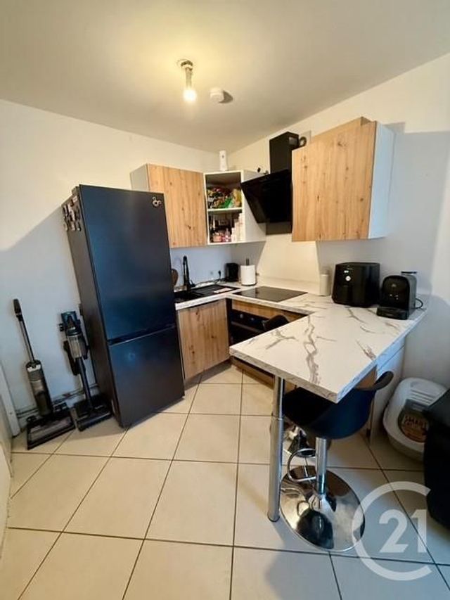 Appartement Studio &agrave; louer - 1 pi&egrave;ce - 25,28 m2 - Claye Souilly - 77 - ILE-DE-FRANCE