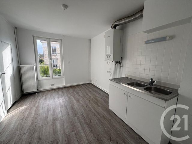 Appartement F2 &agrave; louer - 2 pi&egrave;ces - 63,34 m2 - Provins - 77 - ILE-DE-FRANCE