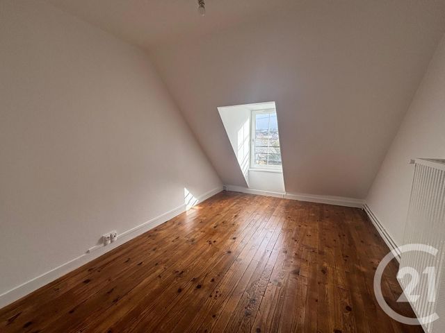 Appartement F2 &agrave; louer - 2 pi&egrave;ces - 63,34 m2 - Provins - 77 - ILE-DE-FRANCE