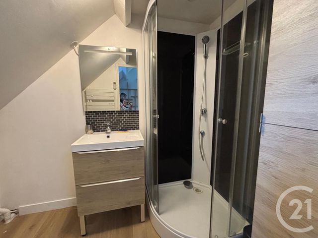 Appartement Duplex &agrave; louer - 2 pi&egrave;ces - 32,13 m2 - St Mesmes - 77 - ILE-DE-FRANCE